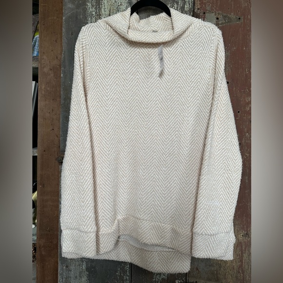 LOFT Tops - Women’s LOFT Size L Beige & Cream Cowl Neck Sweatshirt With Side Pockets